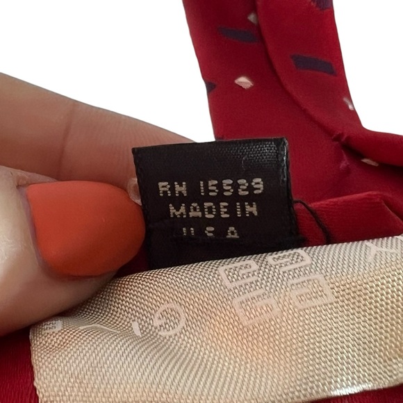 Givenchy Monsieur Red Logo Tie - Picture 8 of 10